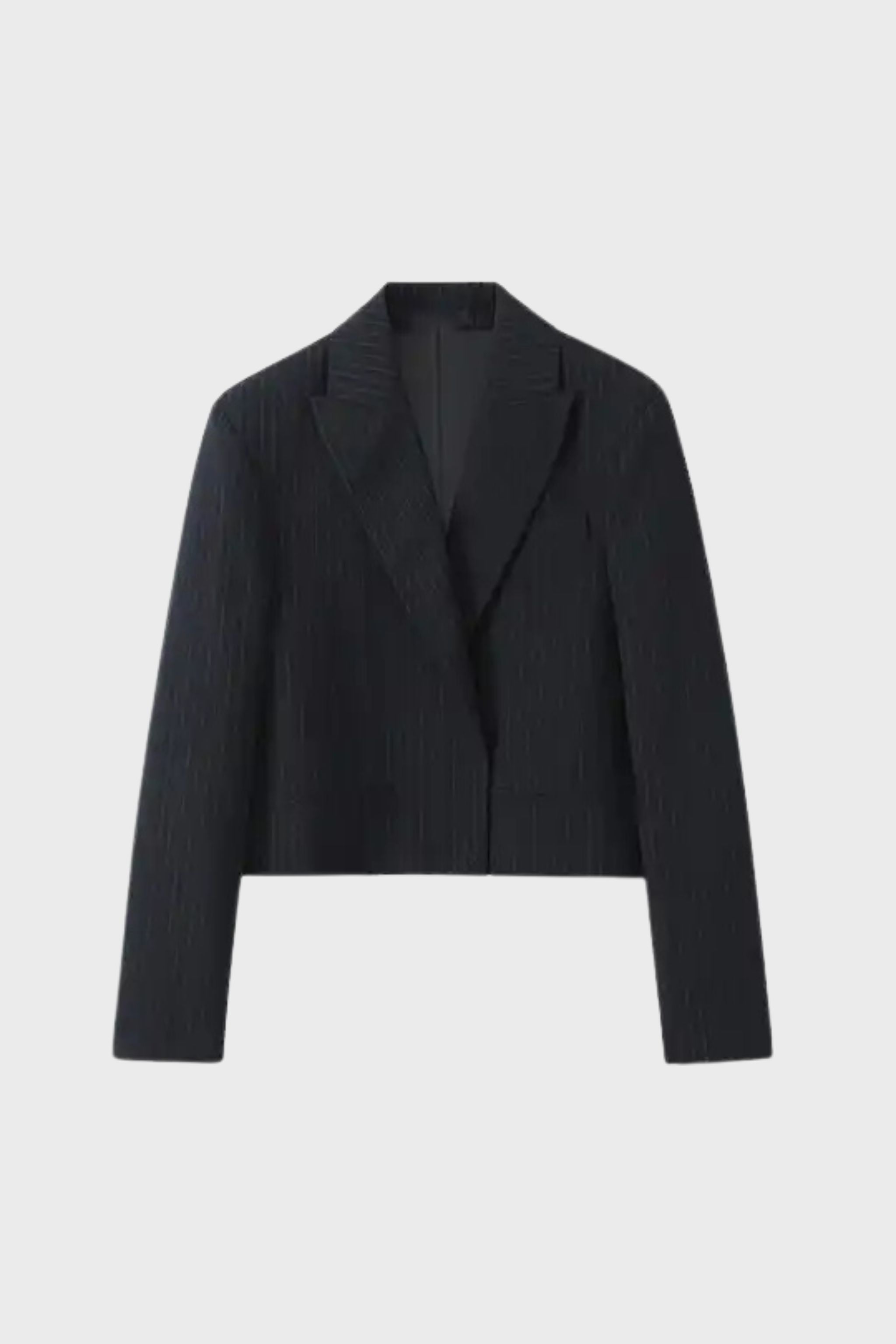 Mia Blazer by Valera, showcasing its sleek and tailored design